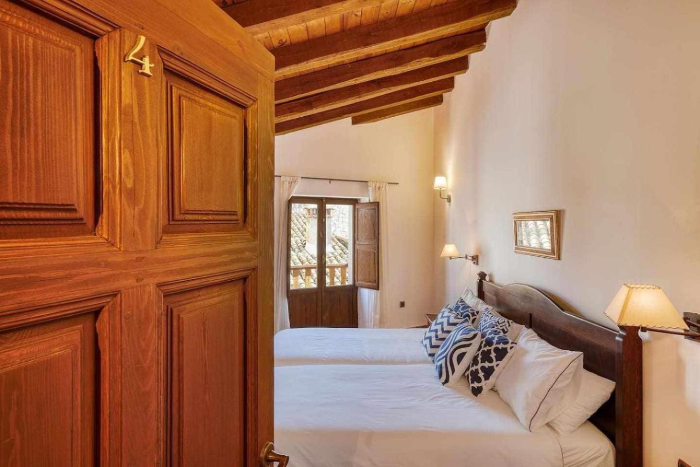 Cuesta Del Reloj Hébergement de vacances Piedralaves